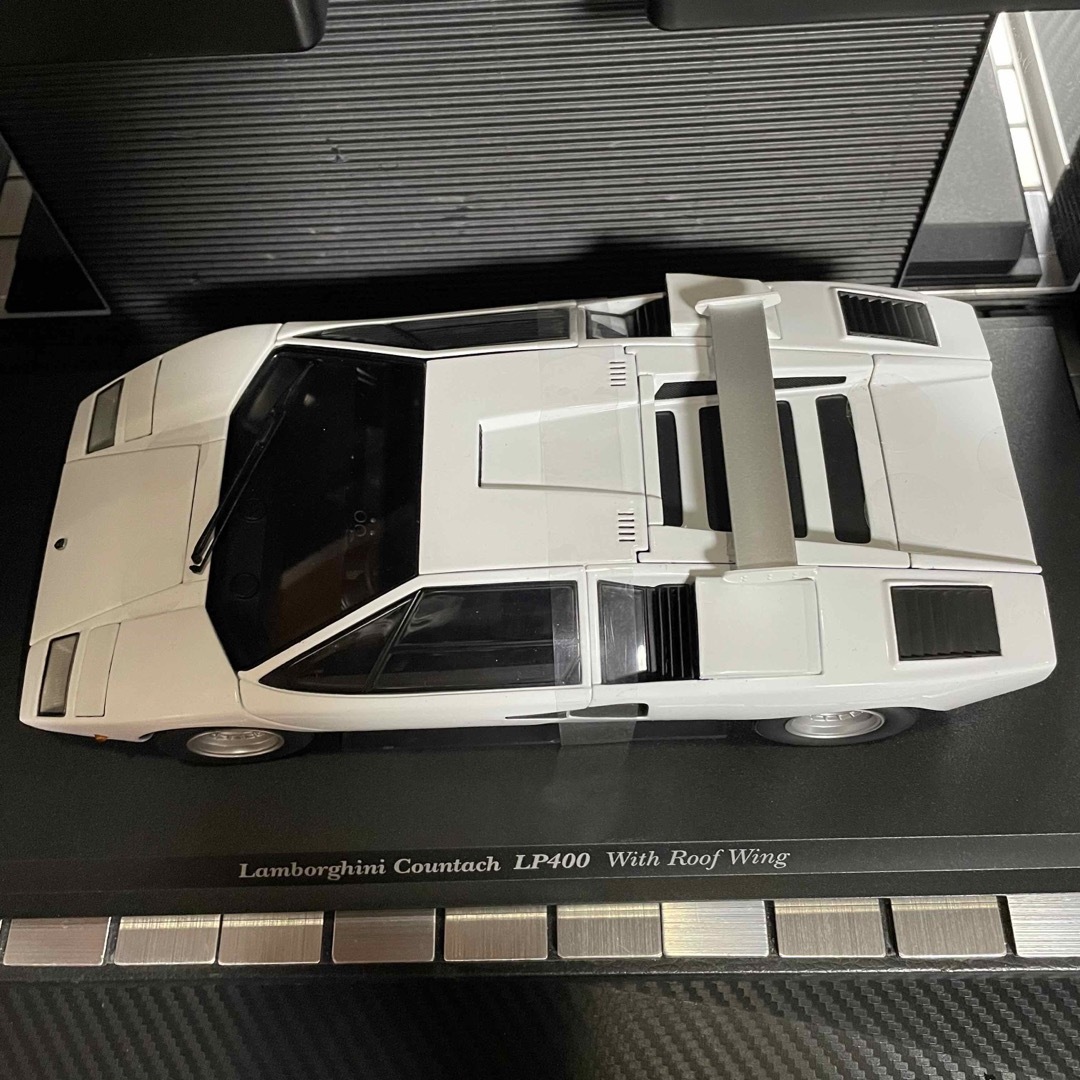 京商 - 京商1/18 ランボルギーニカウンタックLP400 with roof wingの