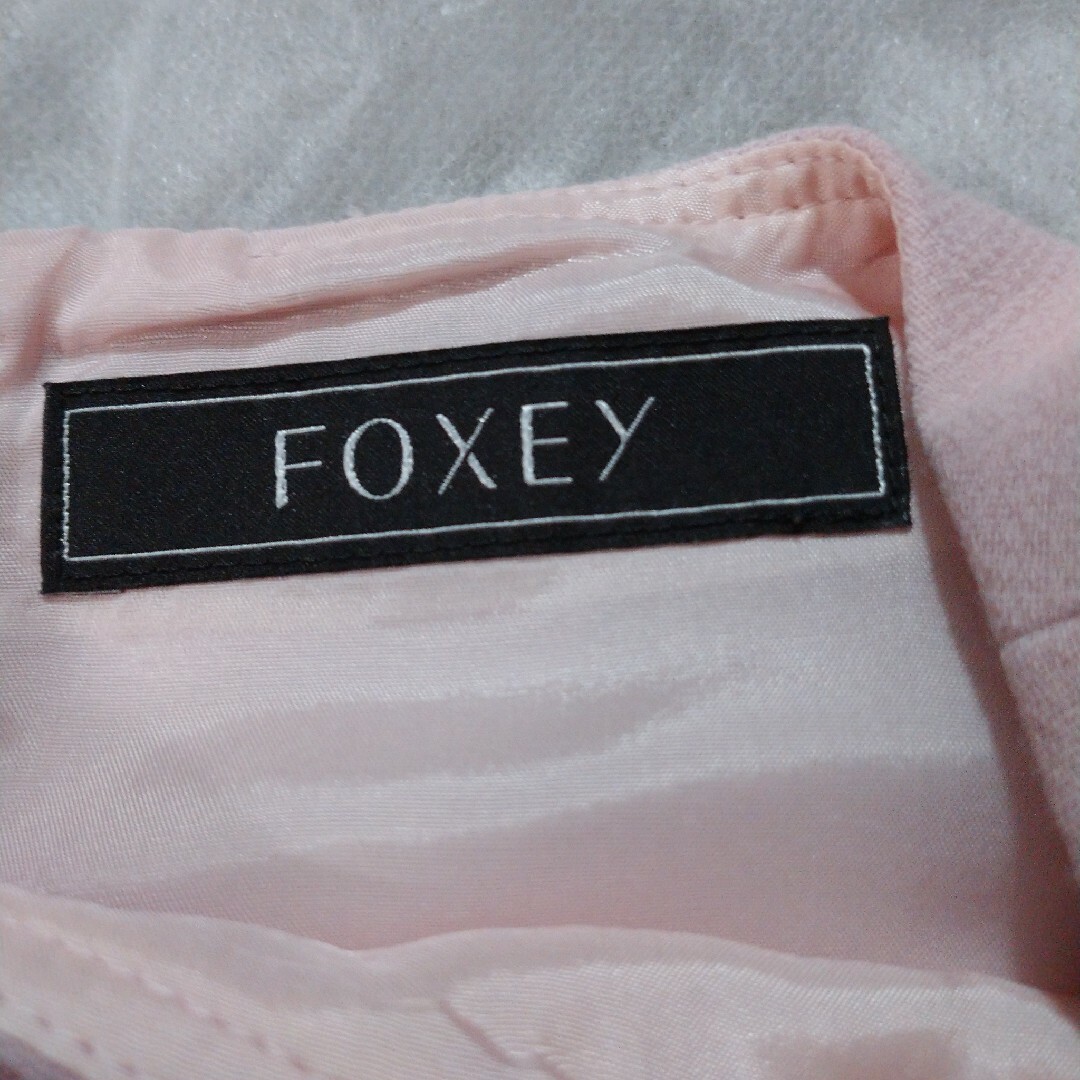 FOXEY(フォクシー)のFOXEY フォクシー 38 ワンピース レディースのワンピース(ひざ丈ワンピース)の商品写真