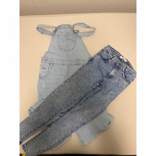 ザラ(ZARA)のZARA kids ストレッチデニムオーバーオール、パンツ　セット(パンツ/スパッツ)