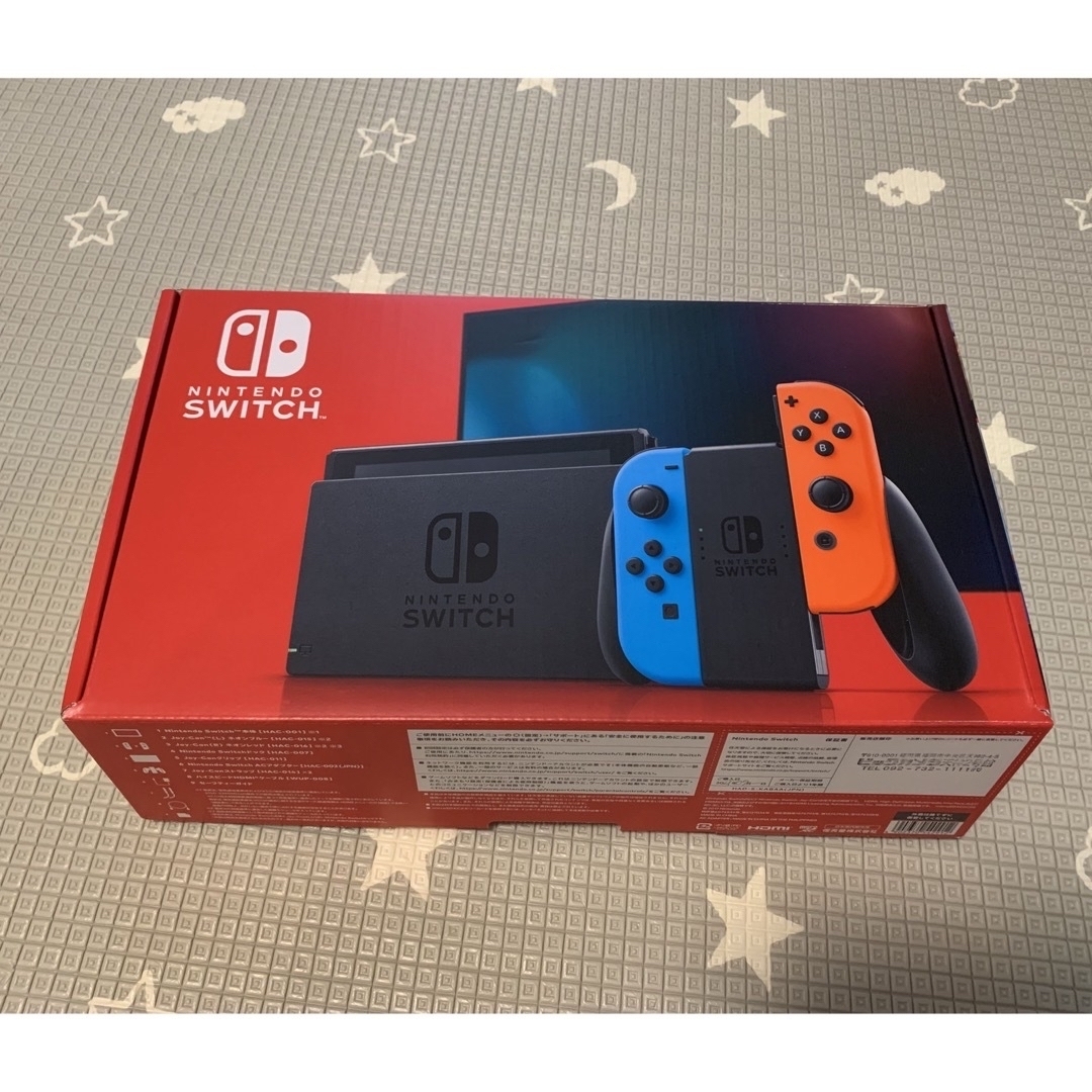 Nintendo Switch(ニンテンドースイッチ)のSwitch2021 美品 備品全てあり エンタメ/ホビーのゲームソフト/ゲーム機本体(家庭用ゲーム機本体)の商品写真