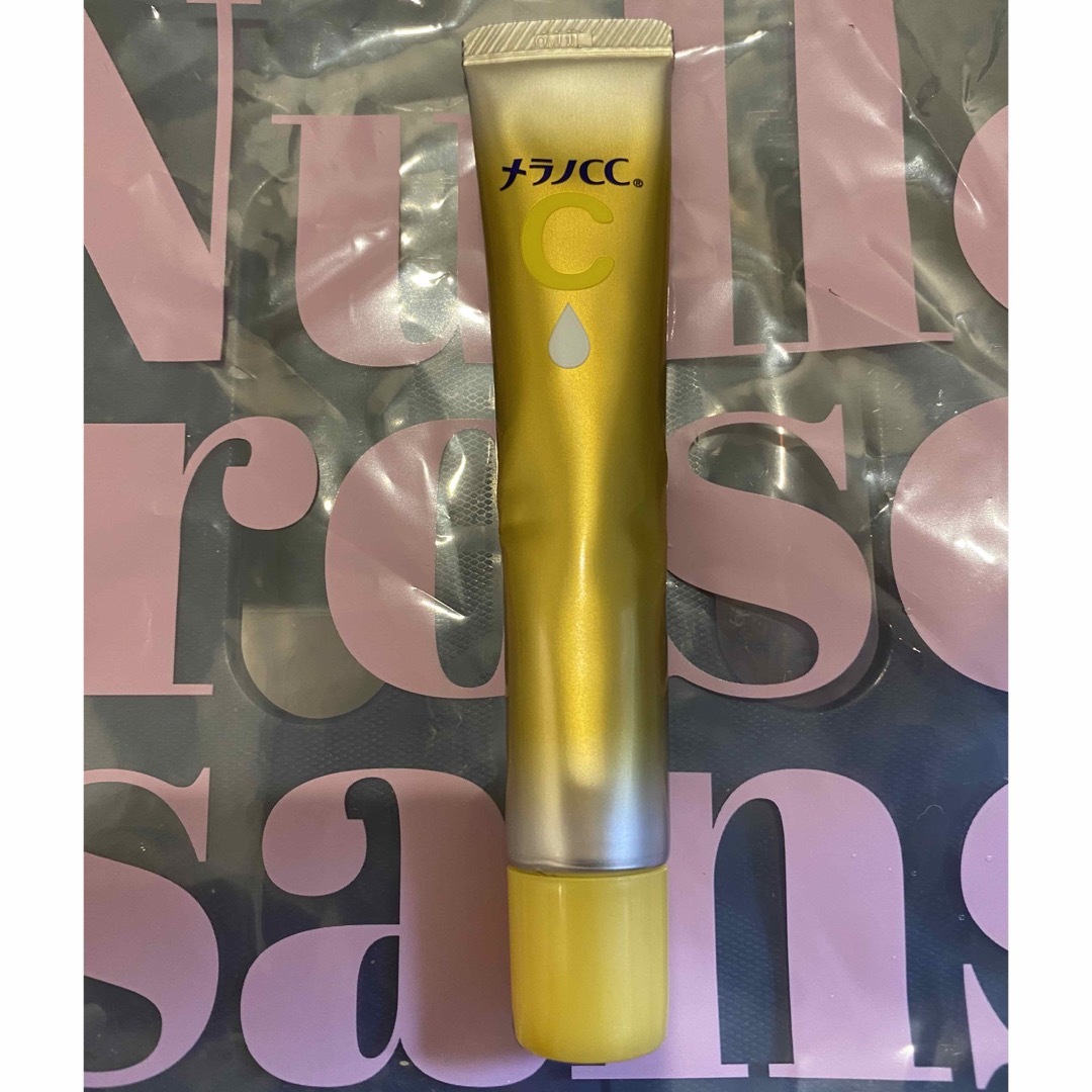 MELANO CC(メラノシーシー)のメラノCC  美容液　薬用シミ集中対策プレミアム20ml コスメ/美容のスキンケア/基礎化粧品(美容液)の商品写真