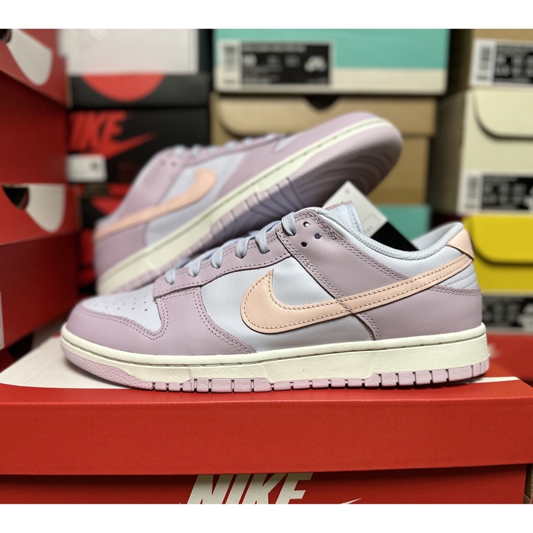 NIKE(ナイキ)のnike W dunk low "Easter" イースター メンズの靴/シューズ(スニーカー)の商品写真