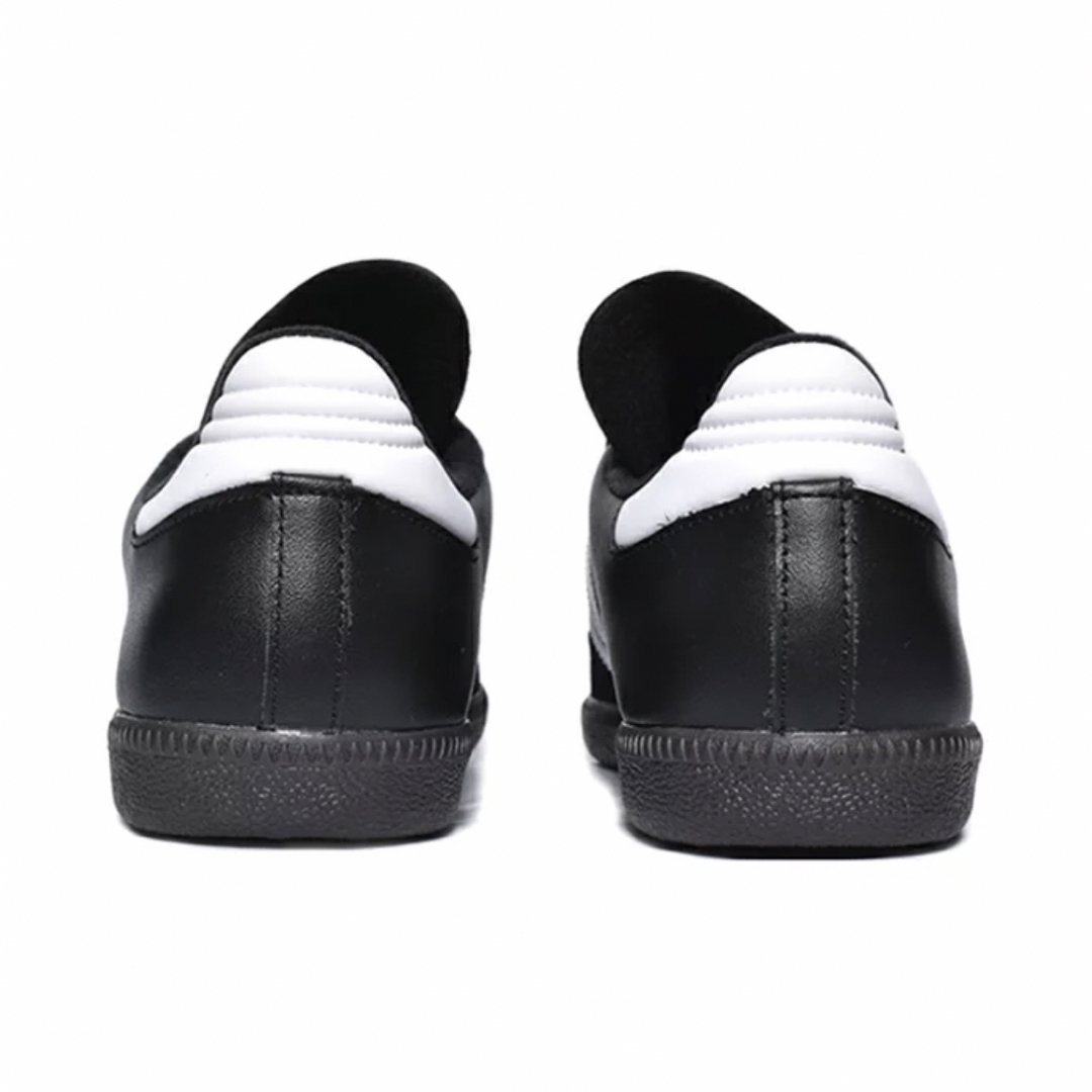 adidas(アディダス)のadidas サンバクラシック　ジュニア　kids レディース　24.5 レディースの靴/シューズ(スニーカー)の商品写真