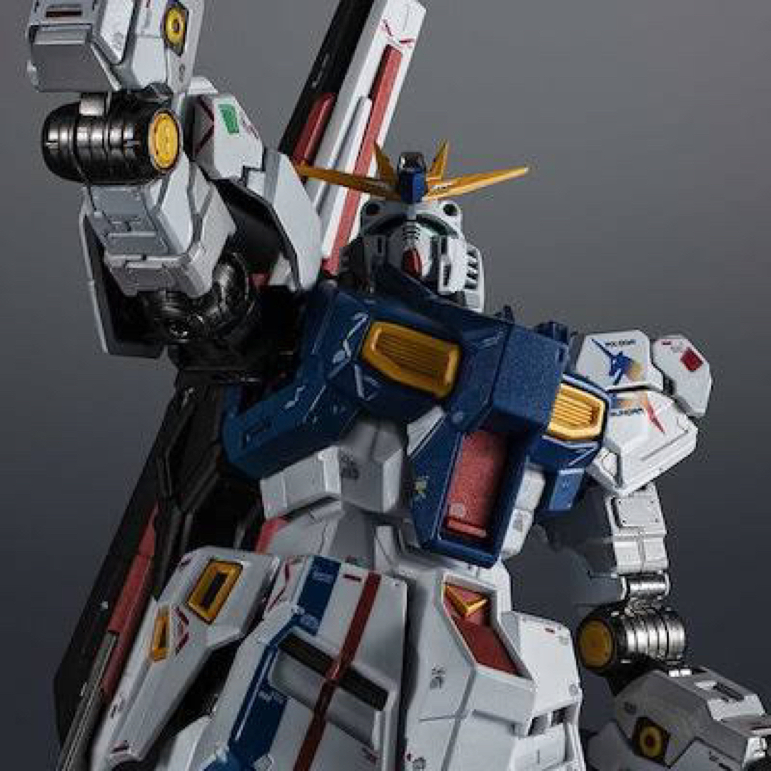 BANDAI(バンダイ)の超合金 RX-93ff νガンダム ニューガンダム 魂ウェブ プレミアムバンダイ エンタメ/ホビーのおもちゃ/ぬいぐるみ(模型/プラモデル)の商品写真