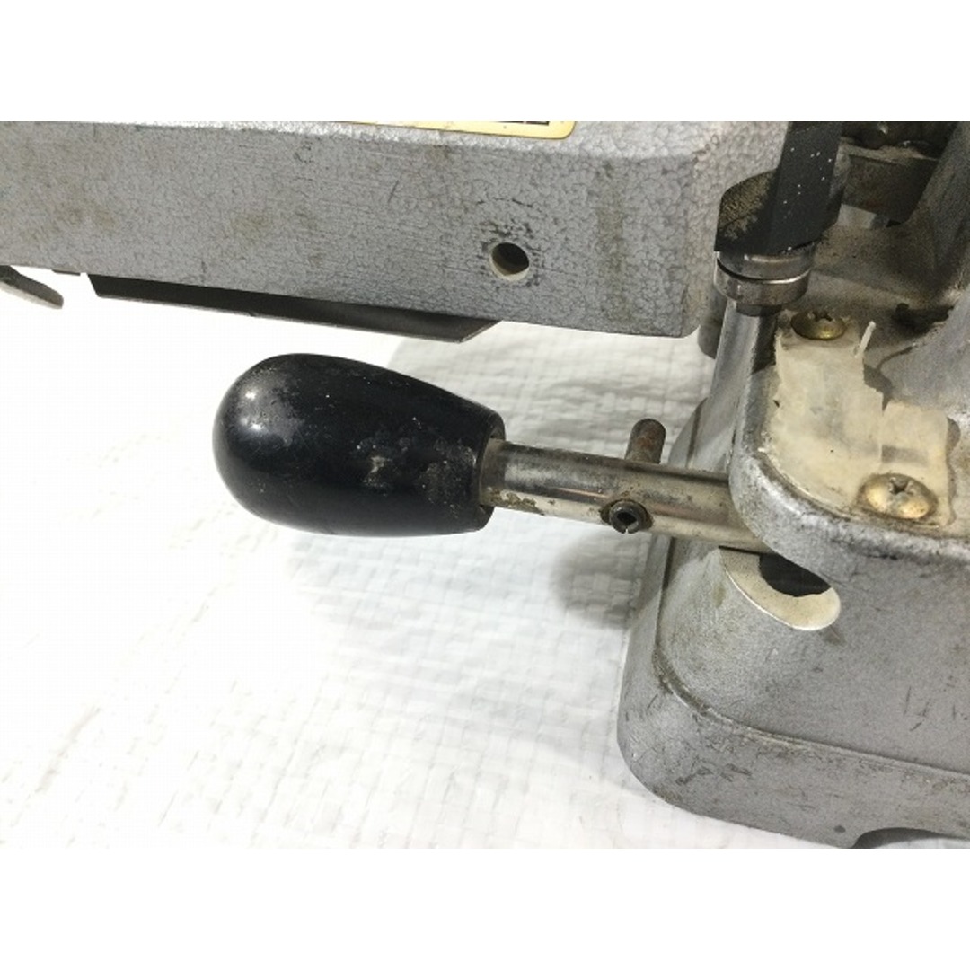 ☆中古品☆ SHINDAIWA 新ダイワ 100V バンドソー RB120CV 帯鋸 ☆中古品☆ SHINDAIWA 新ダイワ 100V バンドソー RB120CV 帯鋸