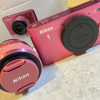 ニコン(Nikon)のNikon J2ピンク カメラ デジタル一眼 ミラーレス(ミラーレス一眼)