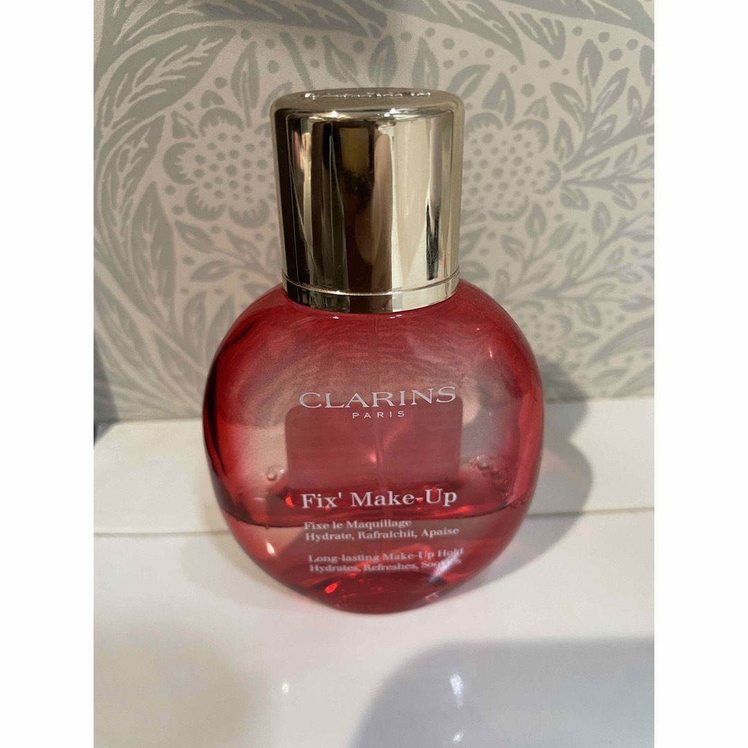 CLARINS(クラランス)のCLARINS クラランスフィックスメイクアップ 50 ml ミスト コスメ/美容のスキンケア/基礎化粧品(化粧水/ローション)の商品写真