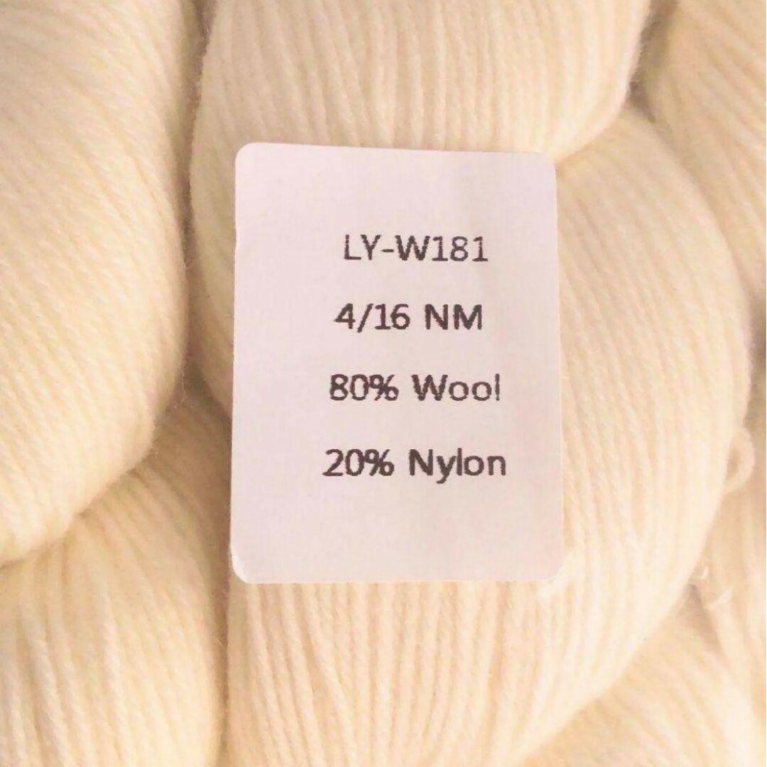 Loyalyarns 染色用毛糸　メリノ　4ply ウール80%　ナイロン20% 2