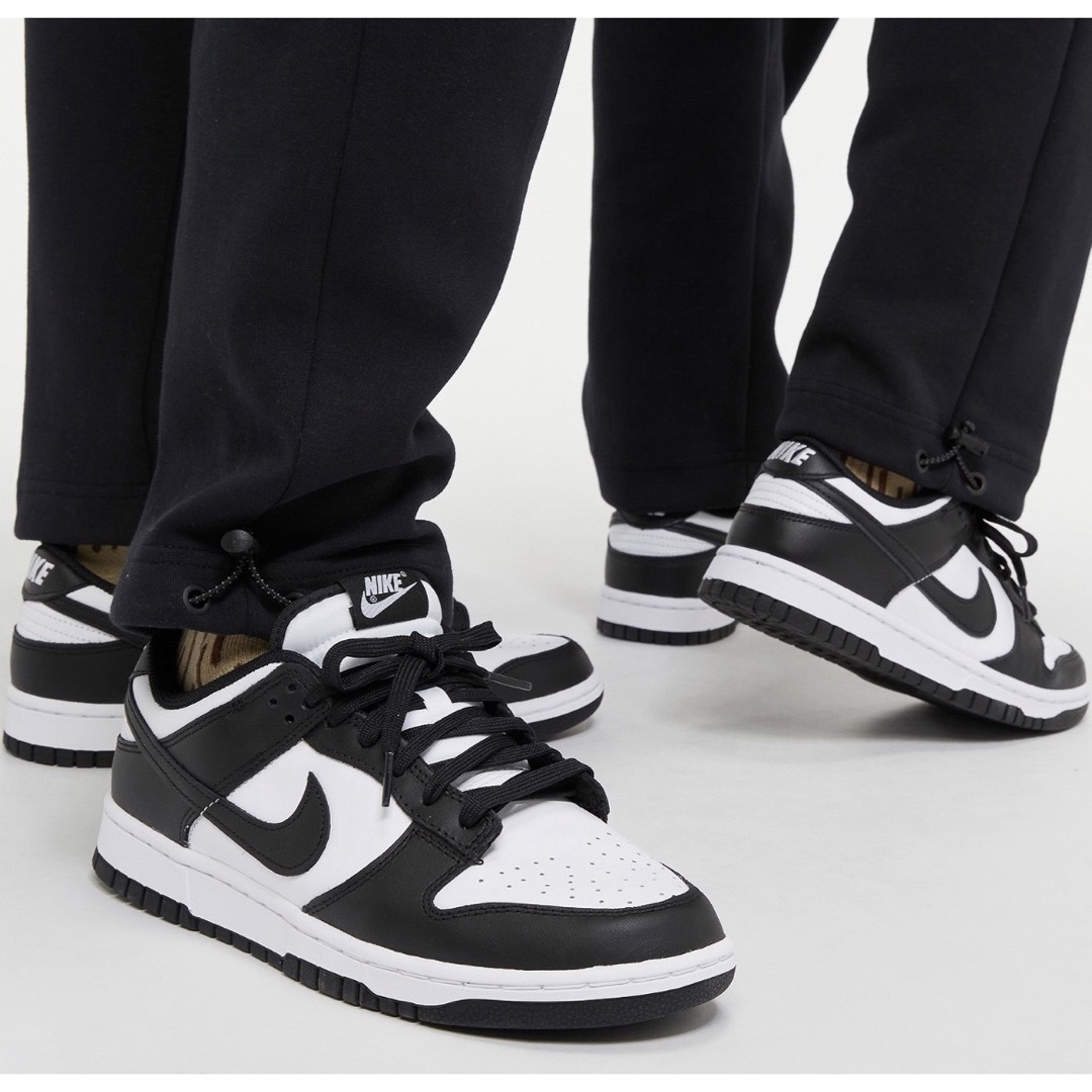 NIKE スニーカー 23.5靴/シューズ