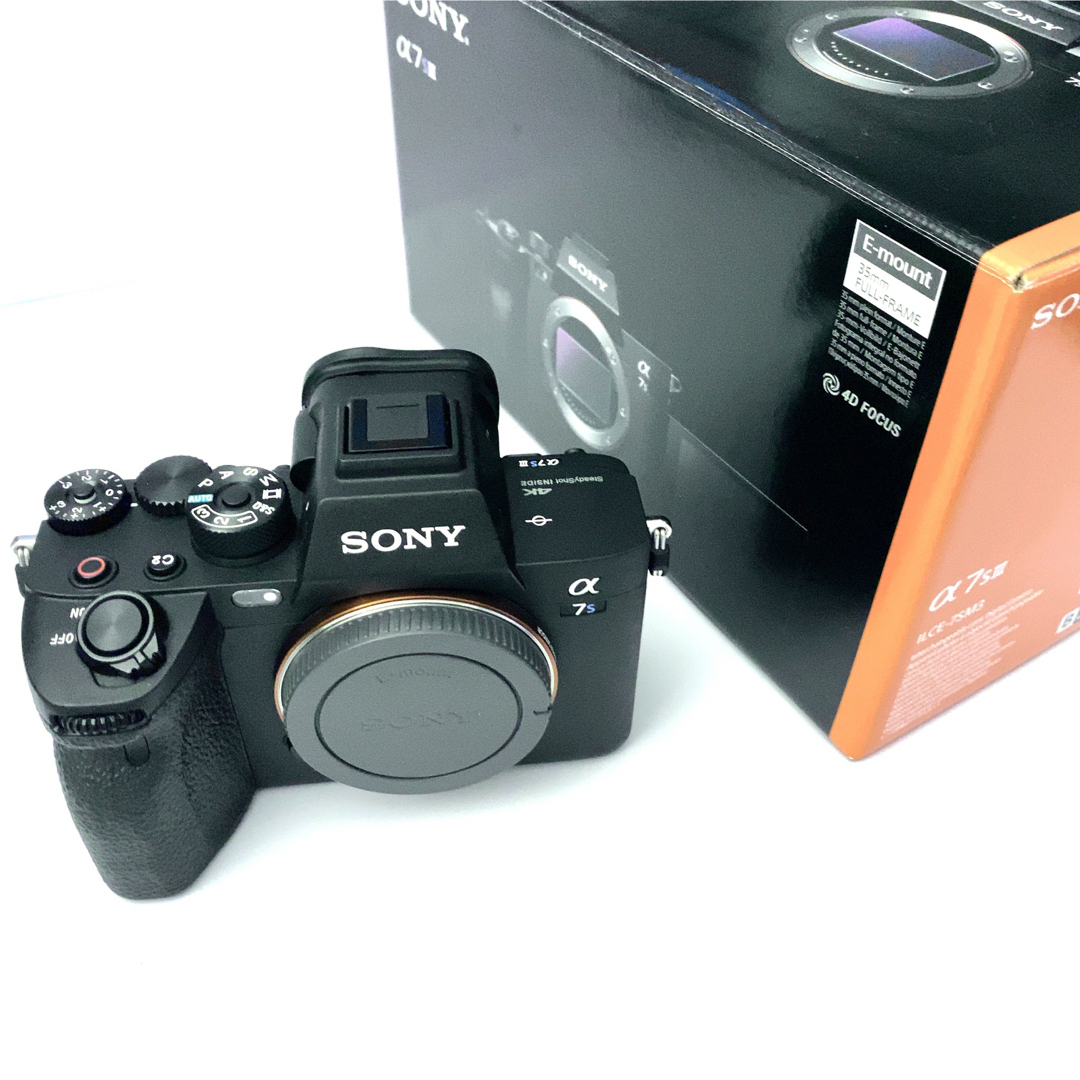 美品】SONY ソニー α7SIII ILCE-7SM3 バッテリー1個追加 - デジタル一眼