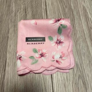 バーバリー(BURBERRY)のバーバリーハンカチ花柄ピンク(ハンカチ)