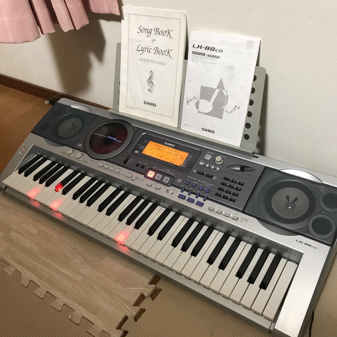 『最安値』CASIO 電子ピアノ LK-88CD 光ナビゲーションキーボード