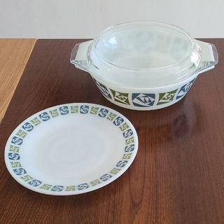 パイレックス(Pyrex)のオールドパイレックス イギリス JAJ グリーンローズ キャセロール プレート(食器)