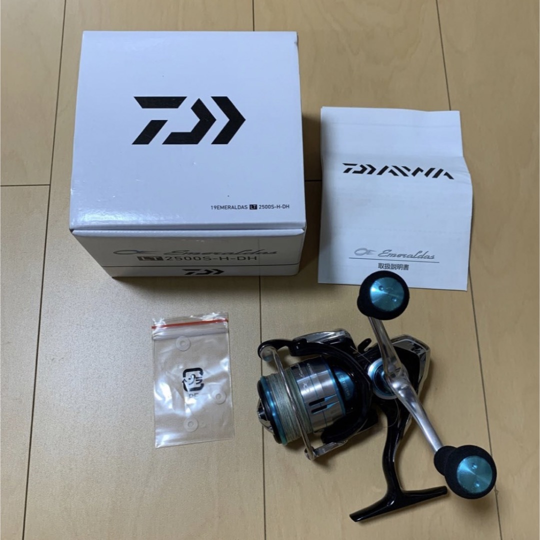 DAIWA - 19エメラルダス LT2500S-H-DH ルアー 箱・説明書 DAIWAの通販 ...