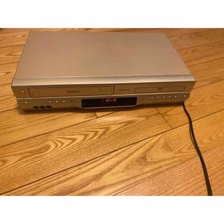 トウシバ(東芝)の東芝vtr一体型dvdビデオプレーヤー sd-b600(DVDプレーヤー)