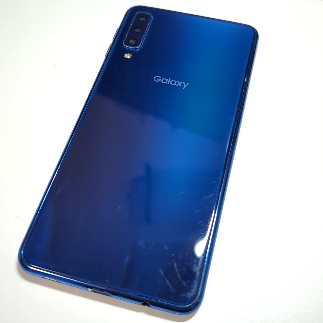 Galaxy A7 ブラック 64 GB SIMフリー ブルー 1