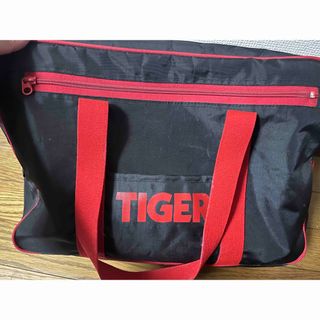 TIGER 野球バッグ(ボストンバッグ)