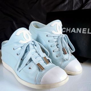 シャネル(CHANEL)のCHANEL シャネル ココマーク ヴィンテージ スニーカー ライトブルー(スニーカー)