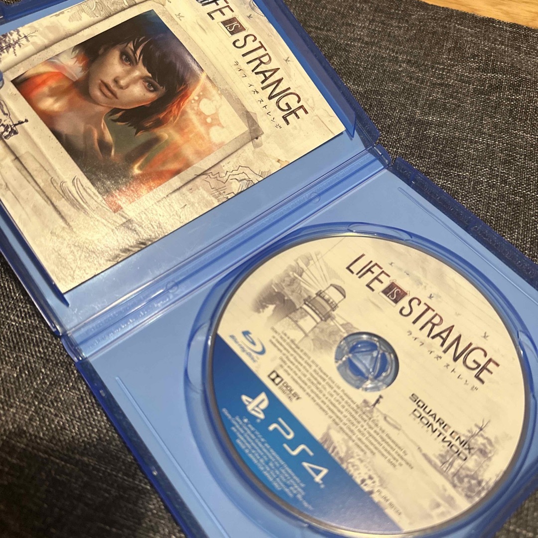 Life Is Strange（ライフ イズ ストレンジ） PS4 エンタメ/ホビーのゲームソフト/ゲーム機本体(家庭用ゲームソフト)の商品写真