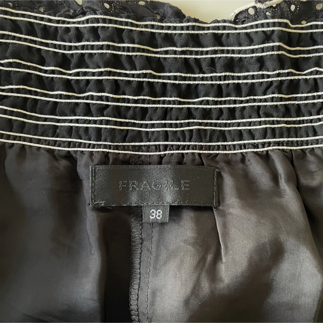 FRAGILE(フラジール)のフラジール(三陽商会) 総レースと刺繍がとても美しい♪お洒落なスカート♪ レディースのスカート(ひざ丈スカート)の商品写真