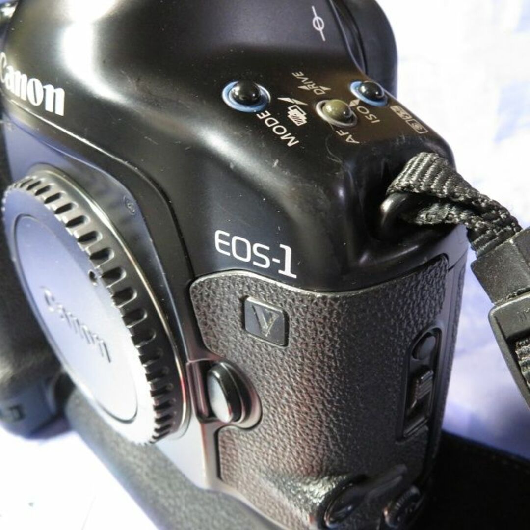 Canon EOS-1V HS +α (ジャンク) フィルムカメラ Canon EOS-1V HS +α (ジャンク) フィルムカメラ