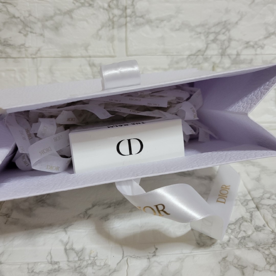 新発売Dior ル ボーム シカ配合マルチクリーム