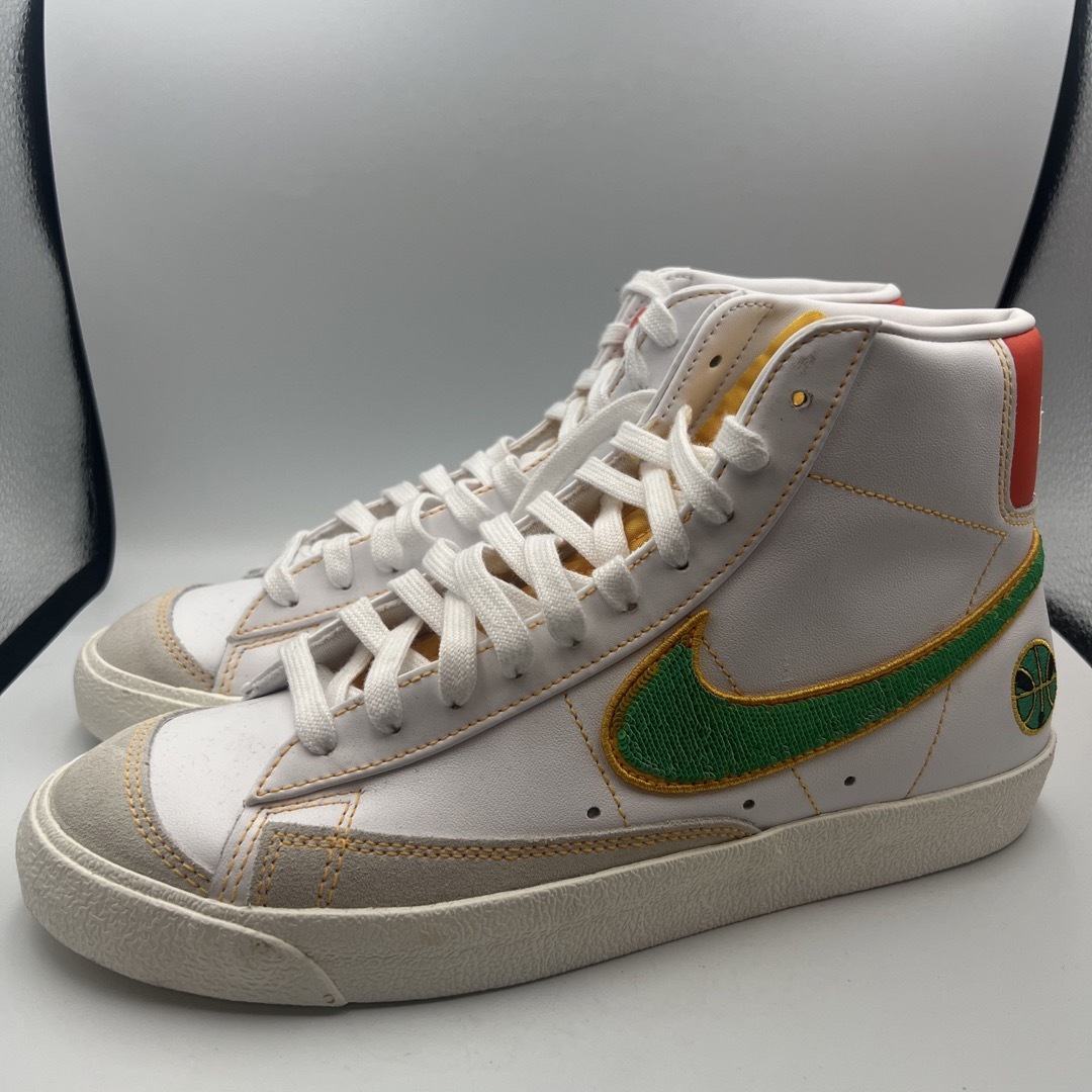 NIKE BLAZER MID 77 VINTAGE RAYGUNS ブレザー