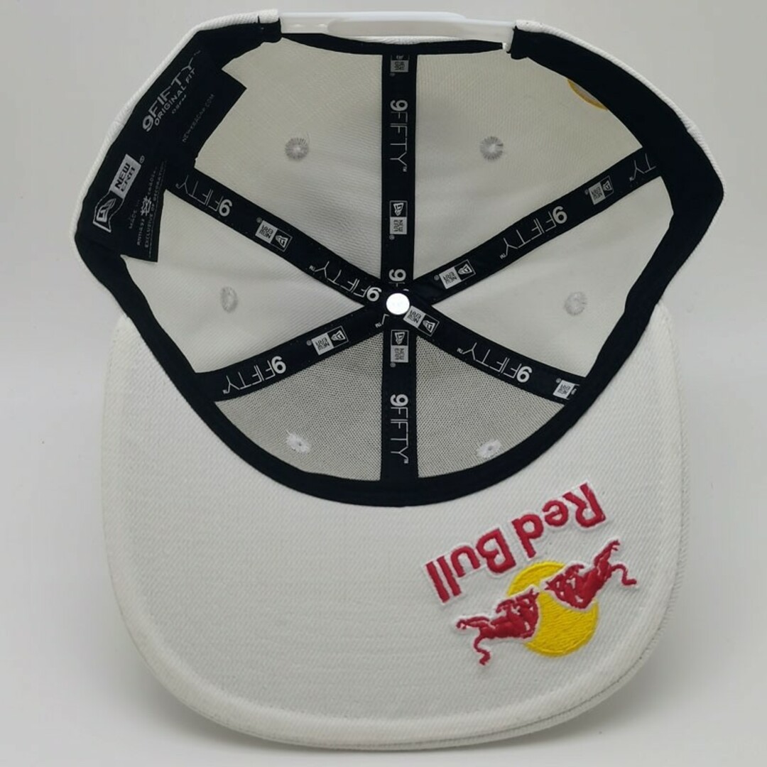 NEW ERA(ニューエラー)のRedBull NEW ERA キャップ ホワイト メンズの帽子(その他)の商品写真