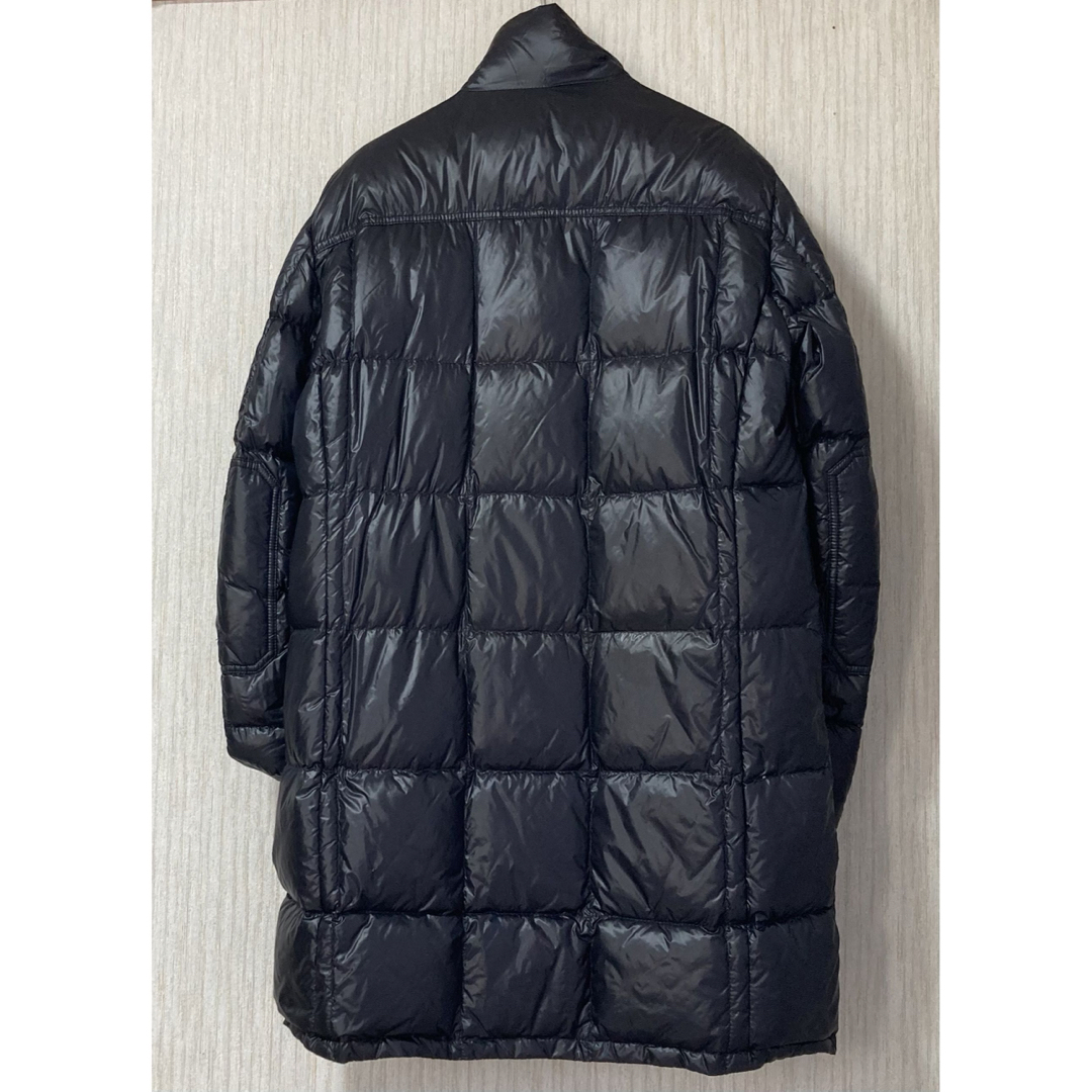 MONCLER(モンクレール) ダウンコート