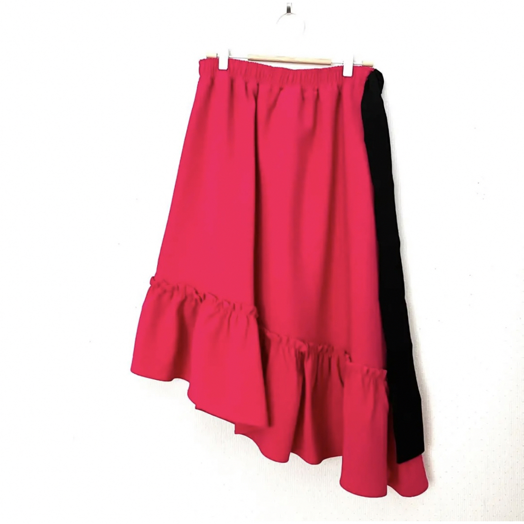 Million Carats(ミリオンカラッツ)のSALE✨新品✨Million Carats フレアスカート ピンク タグ付 レディースのスカート(ひざ丈スカート)の商品写真