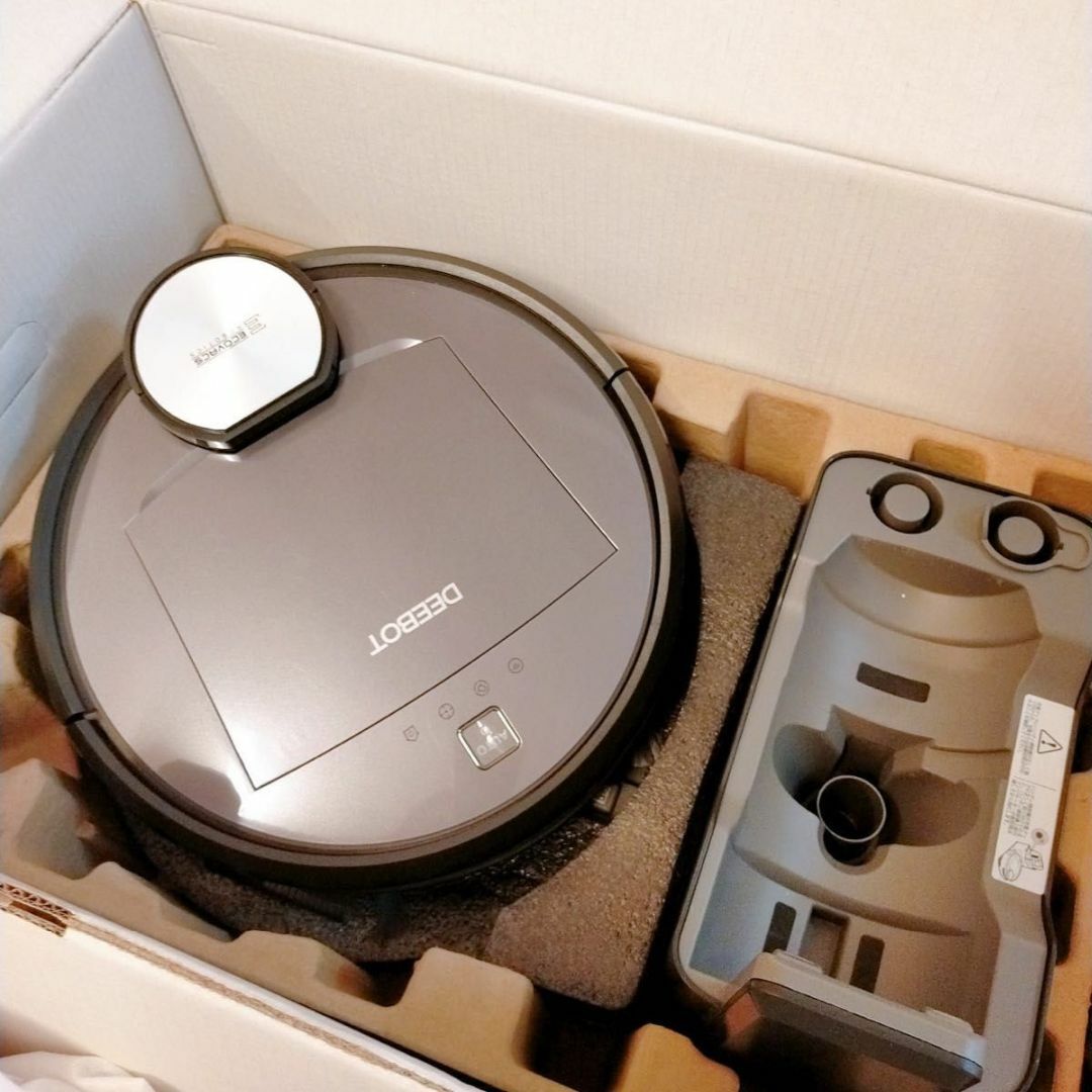 ECOVACS(エコバックス)の定価10万　ロボット掃除機 ハンディ、水拭き DR98 スマホ/家電/カメラの生活家電(掃除機)の商品写真