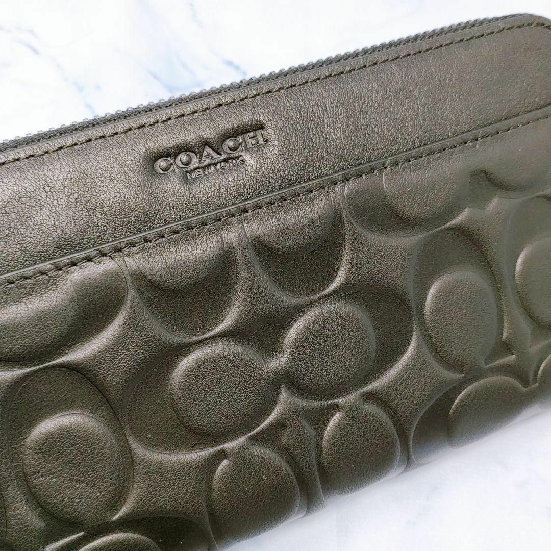 新品・未使用】メンズ シグネチャー エンボスドレザー アコーディオン