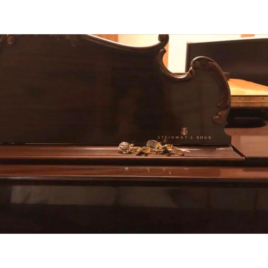 スタインウェイ Steinway デカール ステッカー 2枚