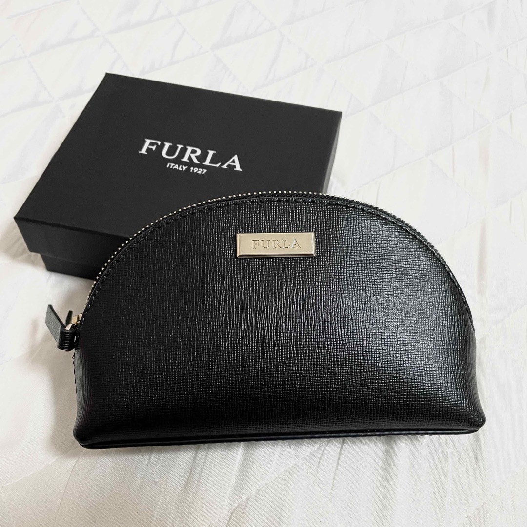 Furla(フルラ)のFURLA  ポーチ　ブラック（箱無し） レディースのファッション小物(ポーチ)の商品写真