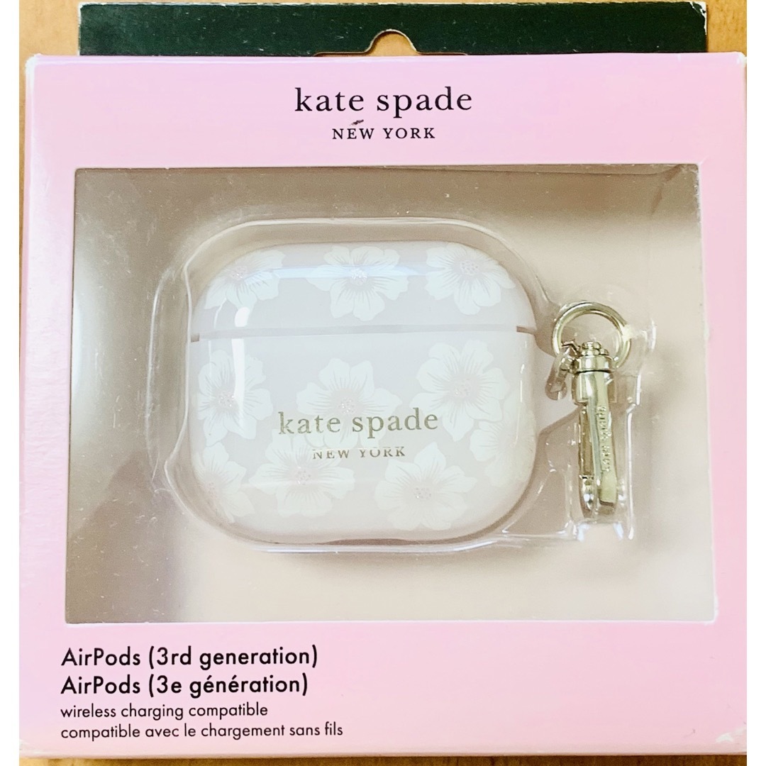 kate spade new york(ケイトスペードニューヨーク)のケイトスペード kate spade エアポッツケース AirPods 3rd スマホ/家電/カメラのスマホアクセサリー(モバイルケース/カバー)の商品写真