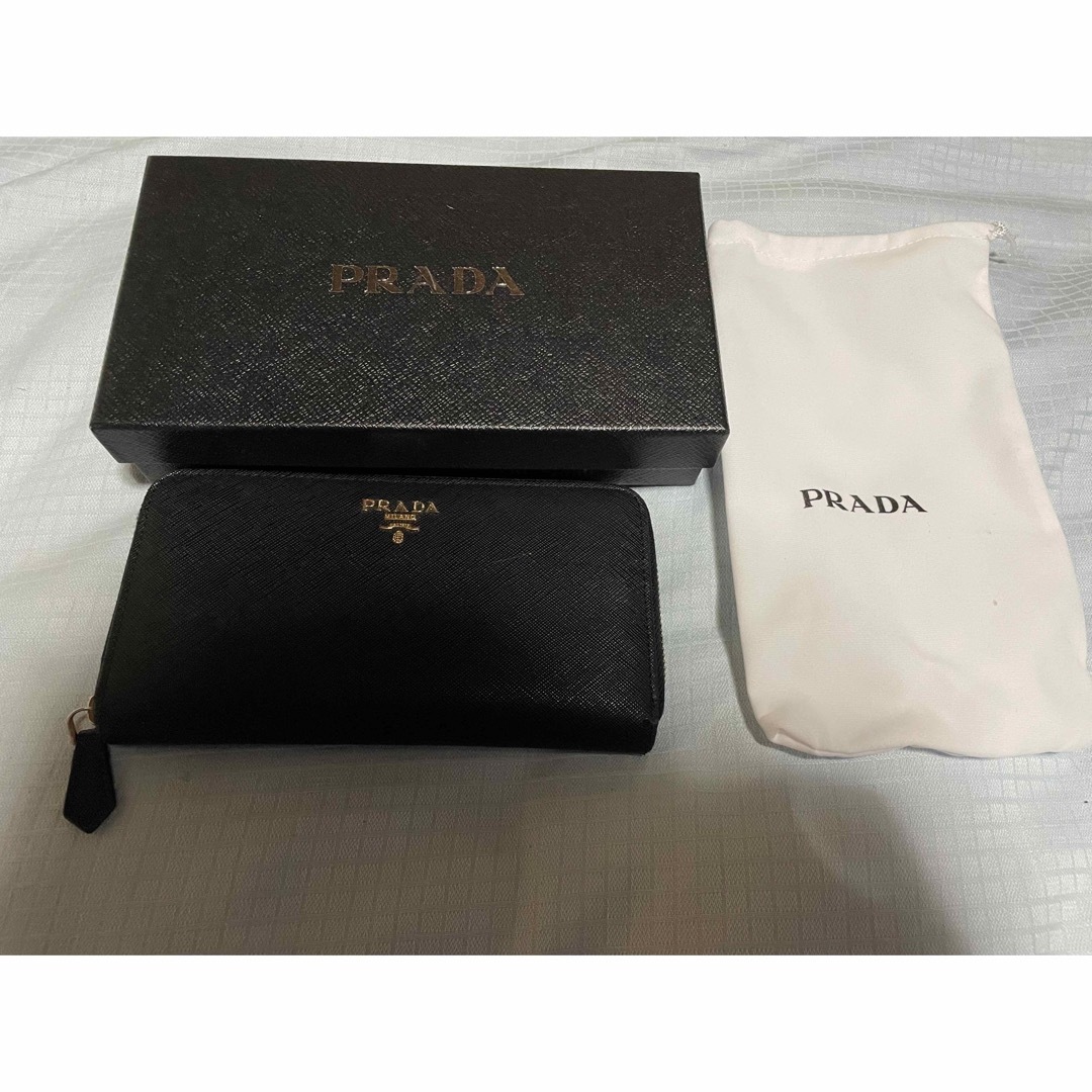 PRADA(プラダ)のPRADA プラダレザー長財布 メンズのファッション小物(長財布)の商品写真