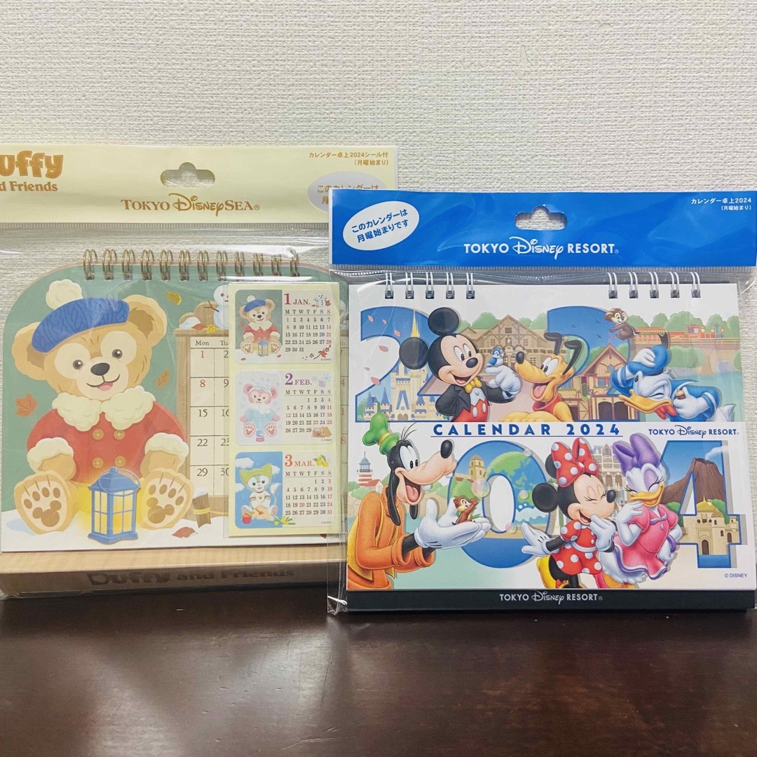 Disney ディズニーリゾート限定 卓上カレンダー 2個セット ミッキー ダッフィーの通販 by あんこ's shop｜ディズニーならラクマ