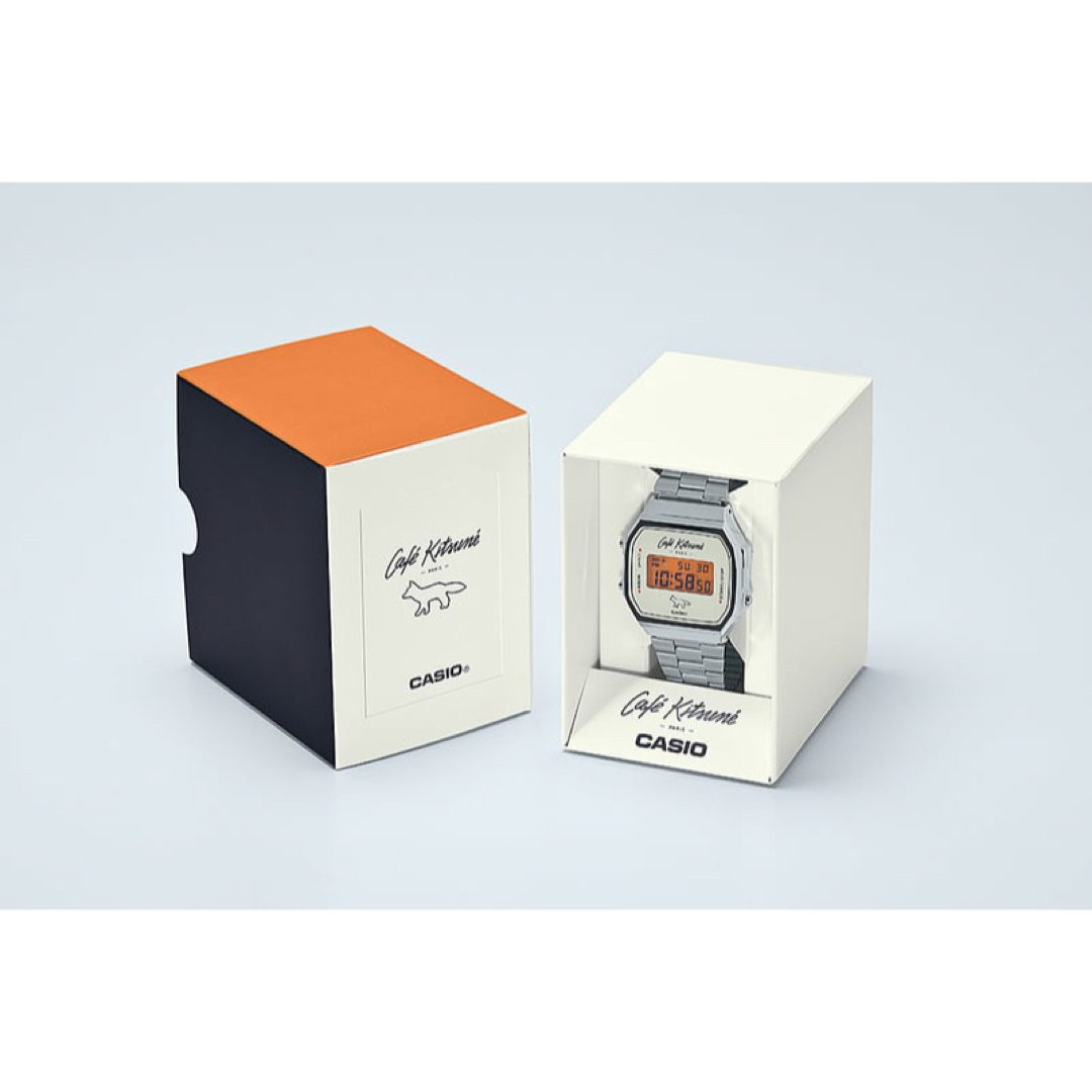 MAISON KITSUNE' - Maison Kitsuné CAFE CASIO キツネ カフェの MAISON KITSUNE' - Maison Kitsuné CAFE CASIO キツネ カフェの