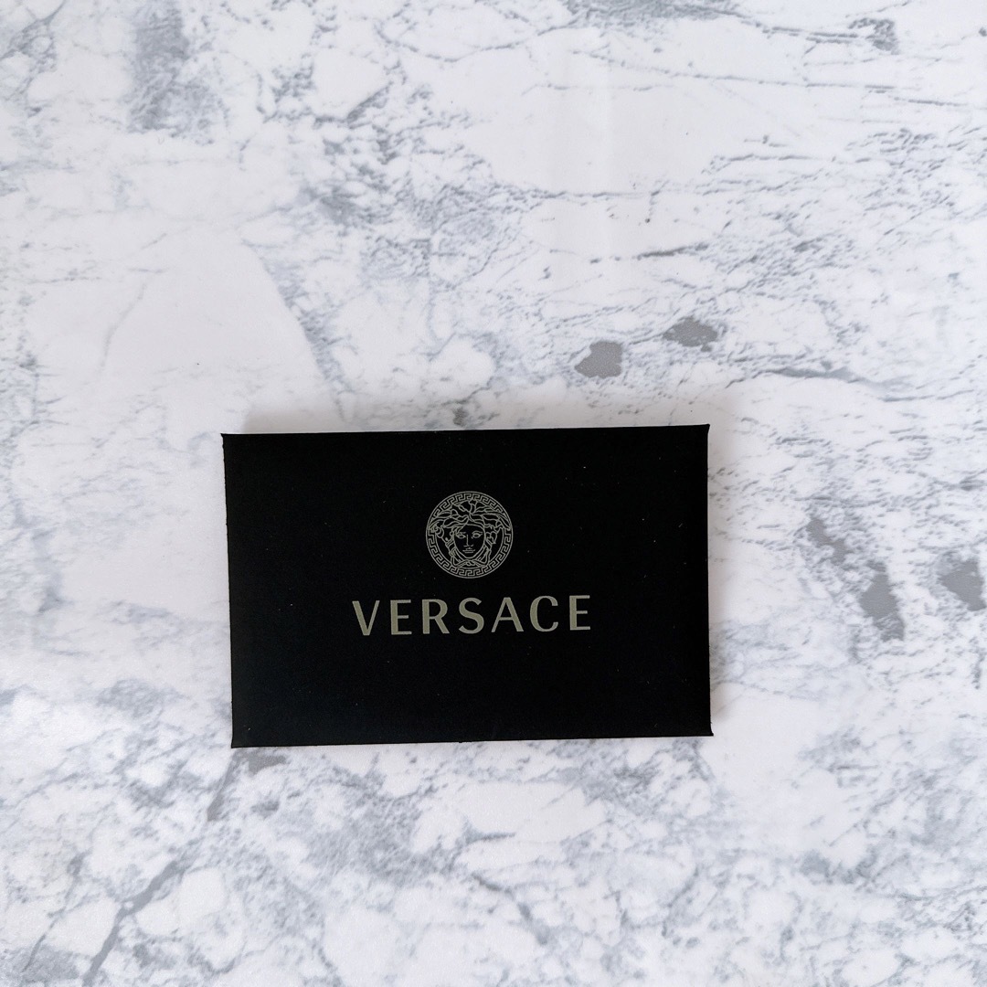 VERSACE(ヴェルサーチ)のメンズ VERSACE ヴェルサーチェ Medusa ショルダーバッグ 黒 メンズのバッグ(ショルダーバッグ)の商品写真