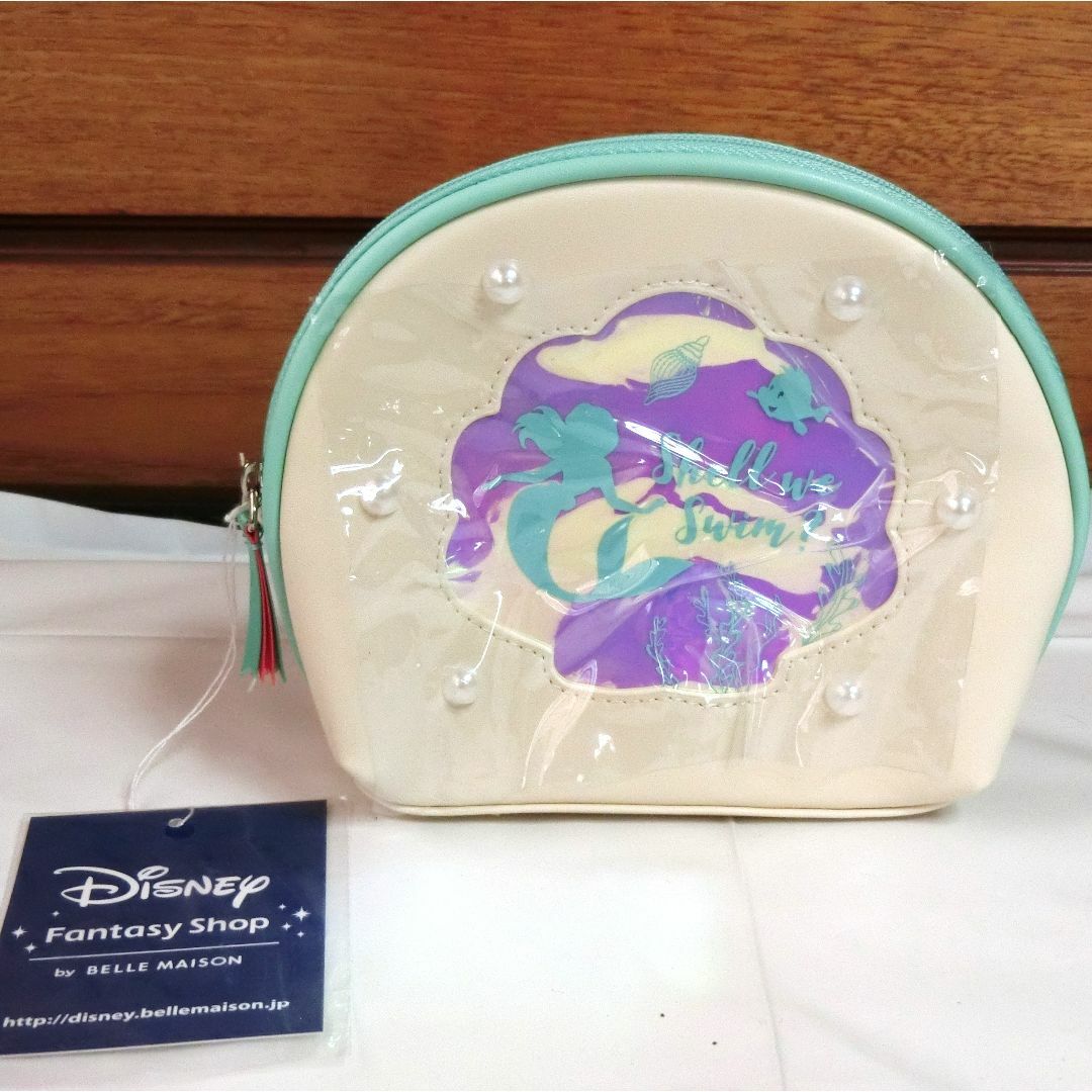 Disney(ディズニー)の新品！アリエル シェル型ポーチ リトル・マーメイド ディズニー ベルメゾン レディースのファッション小物(ポーチ)の商品写真