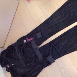 ジューシークチュール(Juicy Couture)のジューシークチュールセットアップ(ルームウェア)