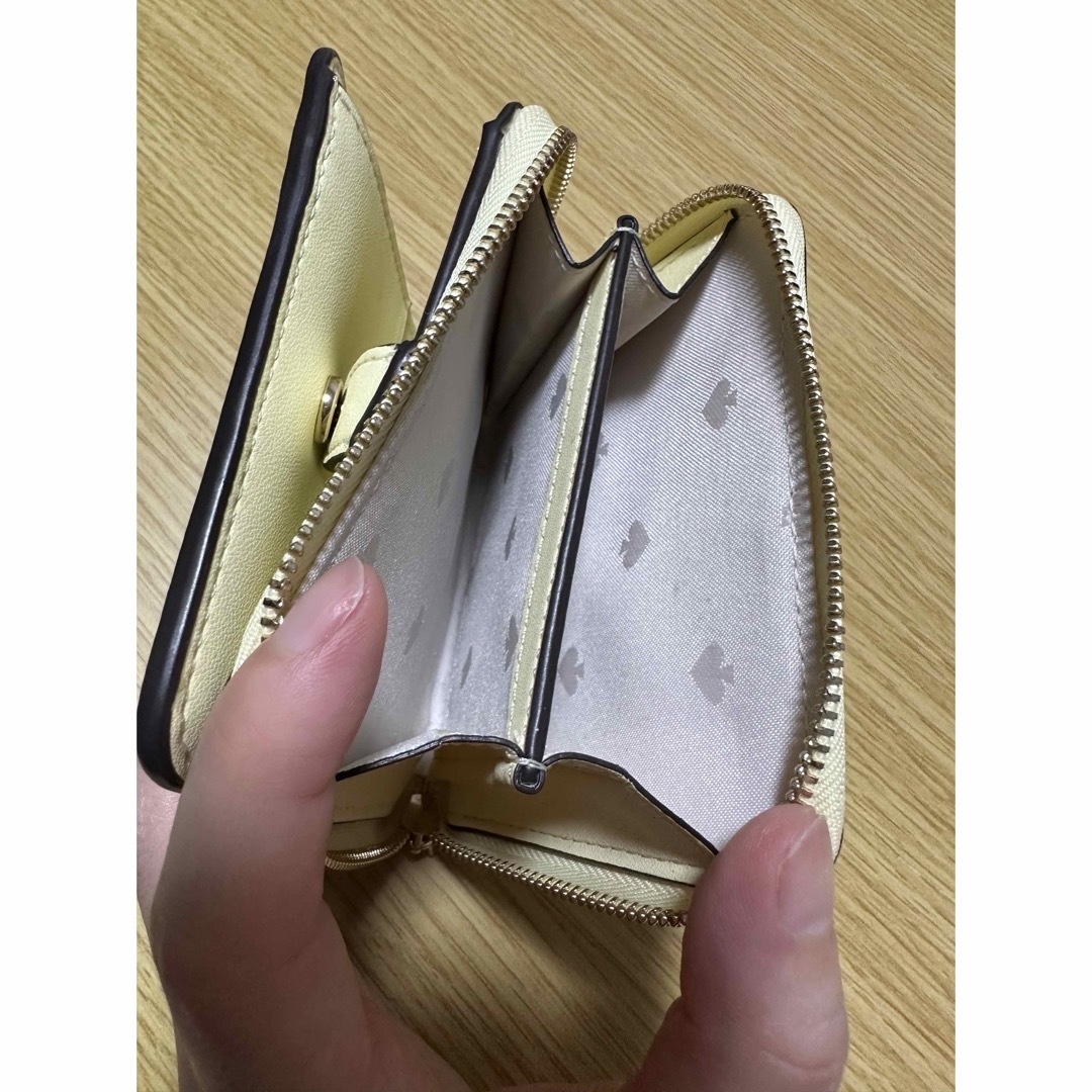 kate spade new york - ケイトスペード 二つ折り財布 黄色の通販 by