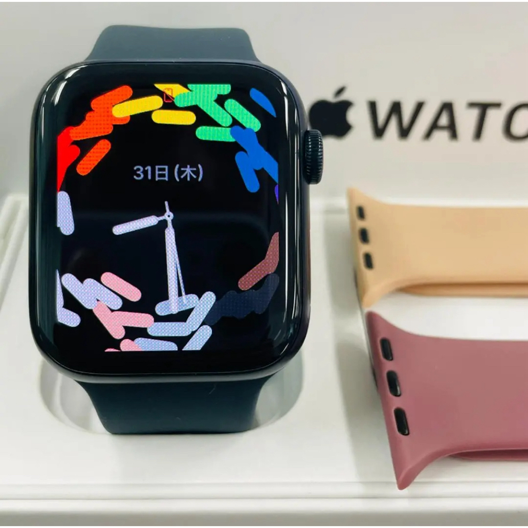 Apple(アップル)のApple Watch SE 第二世代（SE2）44mm 未使用バンドおまけ付 スマホ/家電/カメラのスマートフォン/携帯電話(その他)の商品写真