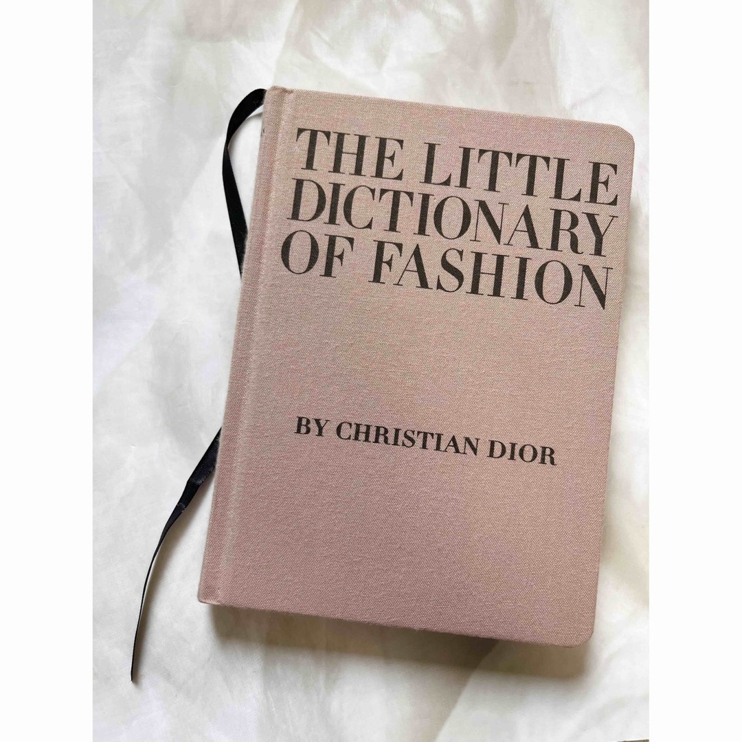 Dior(ディオール)の⚠️専用DIOR ディオール　インテリア　ブック　BOOK ファッションブック エンタメ/ホビーの本(洋書)の商品写真