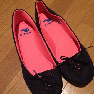 リーボック(Reebok)の【新品♡】リーボック・フラットシューズ(スニーカー)