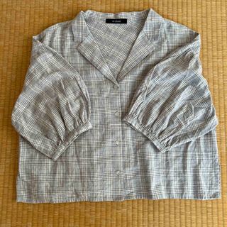 ダブルクローゼット(w closet)のシャツ(シャツ/ブラウス(長袖/七分))