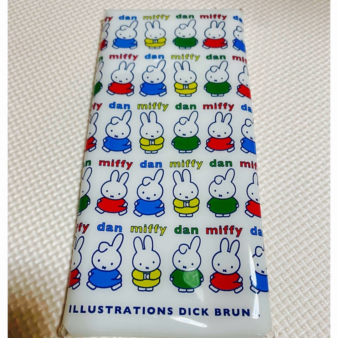 miffy(ミッフィー)の未使用ミッフィーペンケース　マルチケース　 エンタメ/ホビーのおもちゃ/ぬいぐるみ(キャラクターグッズ)の商品写真