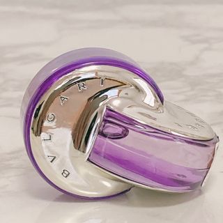 ブルガリ(BVLGARI)の美品　未使用　ブルガリ　オムニア　アメジスト　オードトワレ　5ml 香水　ミニ(ユニセックス)