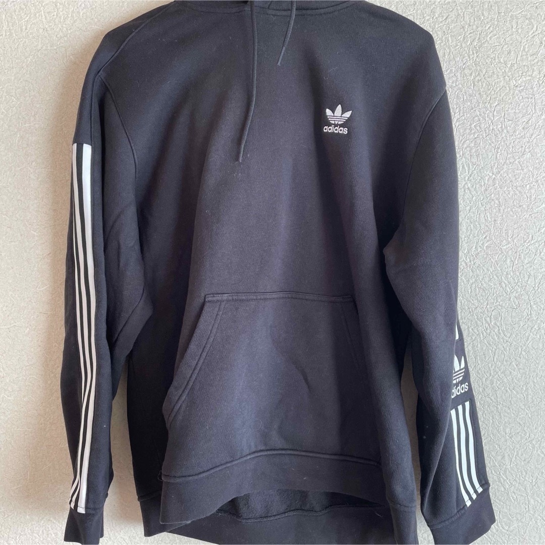 adidas パーカー