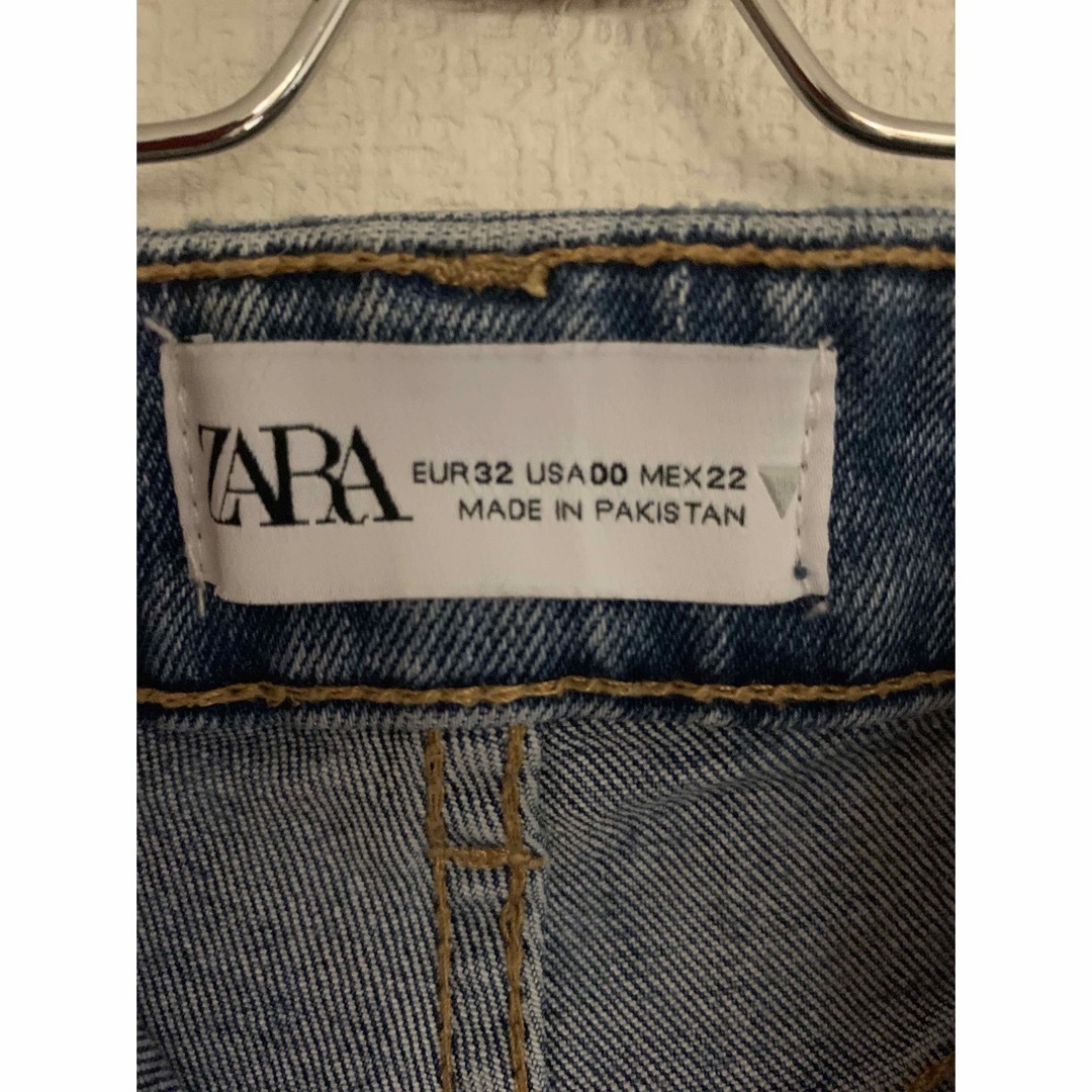 ZARA(ザラ)のZARA デニム　 レディースのパンツ(デニム/ジーンズ)の商品写真